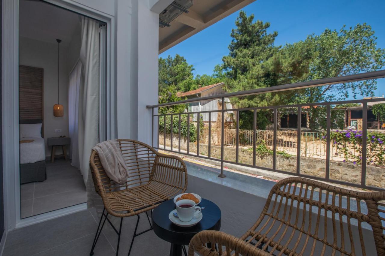 Anemelia Luxury Apartments Argostoli  Exterior photo