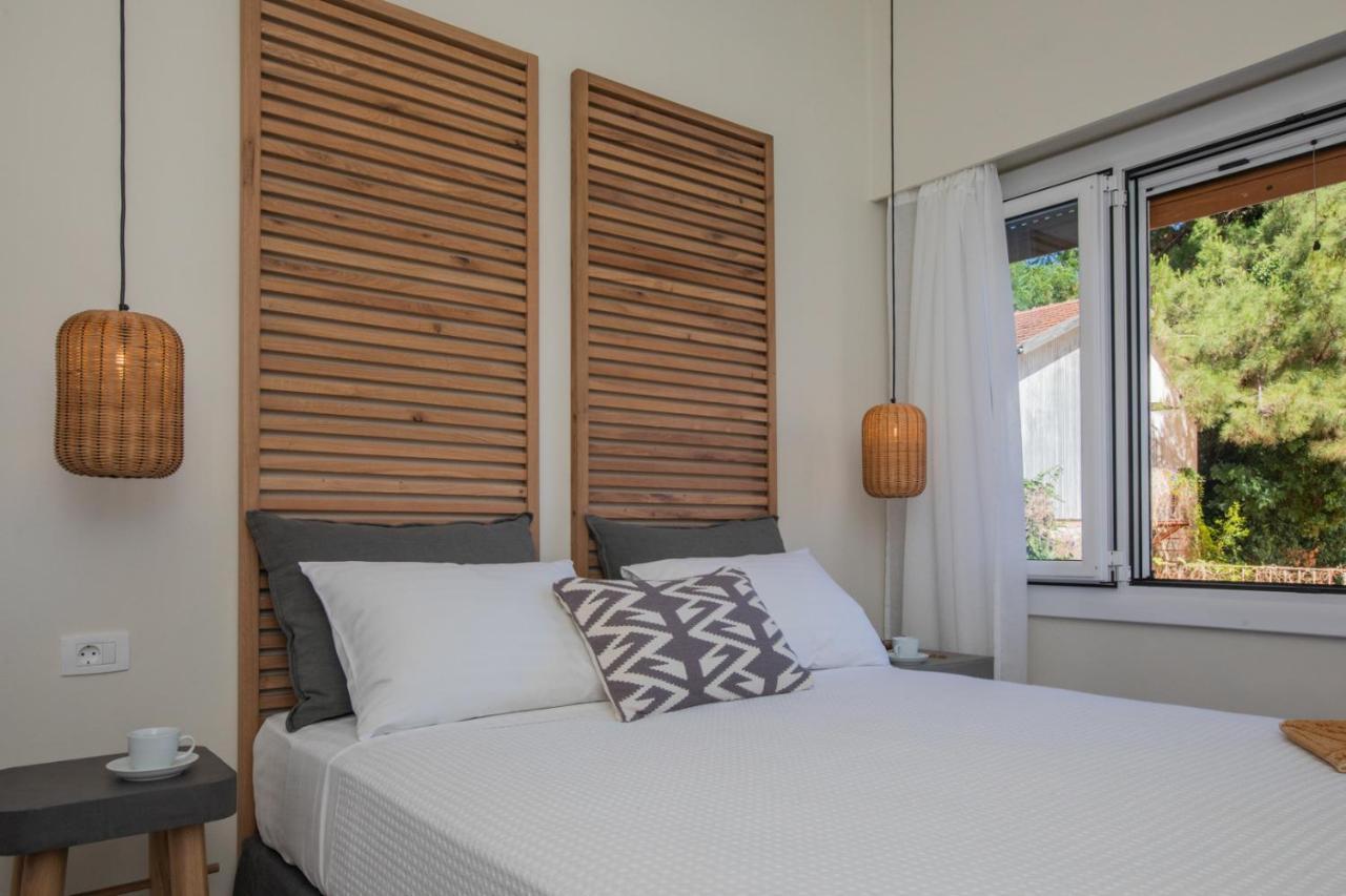 Anemelia Luxury Apartments Argostoli  Exterior photo